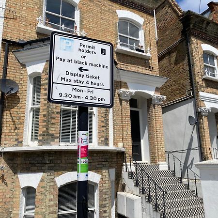 Contemporary Clapham Living Apartman London Kültér fotó